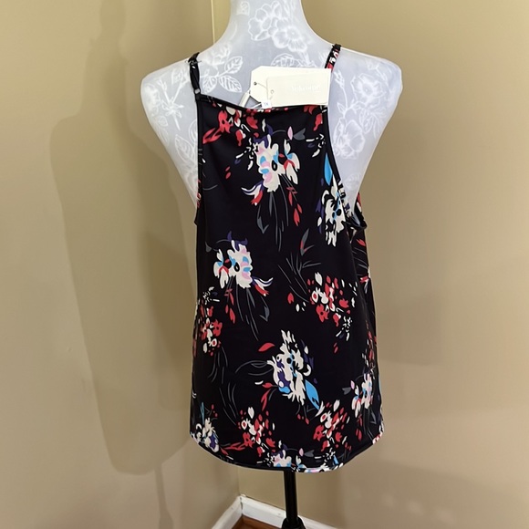 Flattering Floral Spaghetti strap V neck comfy stretch - Picture 6 of 10